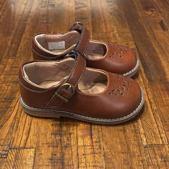 Stride Rite Mary Jane Shoes - 6.5W - Picture 5 of 13